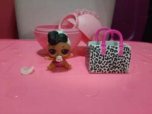 LOL Surprise Puppe - Serie 2 - Common - Dollface - 2-063 - Lil Sisters - MGA Dol - Bild 1 von 2