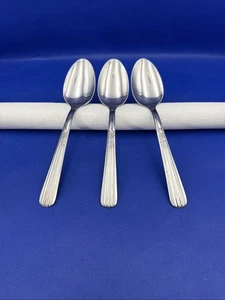 Oneida Thor FLUTED ROSE Stainless Soup Spoon USA Silverware Flatware Lot Of 3 - Picture 1 of 5