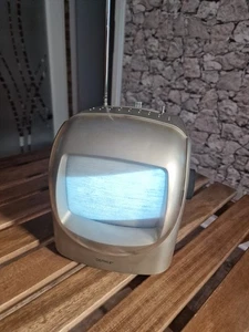 Tragbarer Mini Tv Denver DTV 560 mit original Karton - Bild 1 von 24