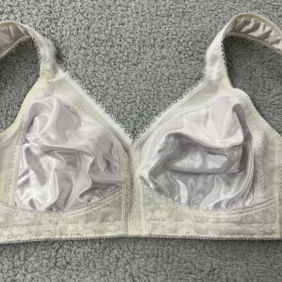 Sujetador Underscore 36C Cobertura Completa 350 Inalámbrico Sin Forro Satinado Copa Suave Foto 1 de 4