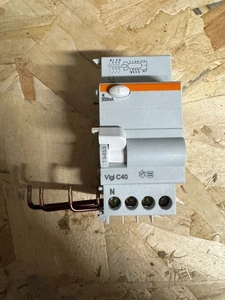 Modulo Differenziale Merlin Gerin Vigi C40 40A 300mA 4 Poli - Foto 1 di 1