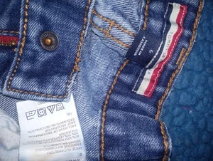 Boy's Tommy Hilfiger Jeans Light Wash Size 6 - Picture 1 of 5
