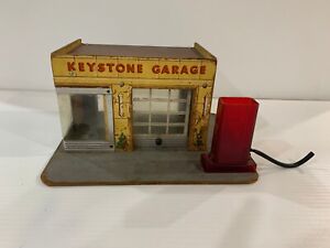 VINTAGE ORIGINAL 1940'S KEYSTONE GAS STATION GARAGE WITH PUMP