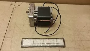 NOS Rex Engineering AC Motor 136-11033 125008 CMC168R100 115V 2064 6105012623331 - Picture 1 of 1