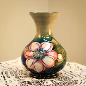 Moorcroft Pottery Clematis Vase - Picture 1 of 2