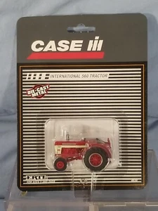 1997 Ertl Case IH International 560 Tractor 1/64 Die Cast New In Package #4830 - Picture 1 of 3