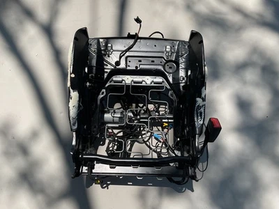 2010-2016 PORSCHE PANAMERA LEFT FRONT DRIVER MEMORY SEAT TRACK w/ MOTORS - Image 1 of 4