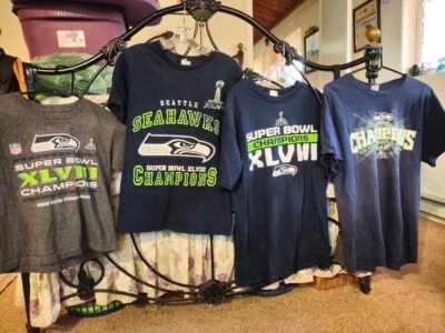 Seattle Seahawks Super Bowl XLVIII Champions Lot Of 4 T Shirt's Bundle - Image 1 of 4