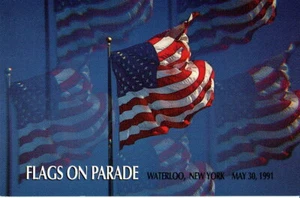USPS ZEREMONIEPROGRAMM 2531 US Flagge auf Parade - Bild 1 von 2