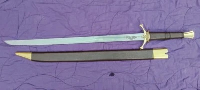 Espada Heron Mark inspirada en la Rueda del Tiempo. Foto 1 de 4