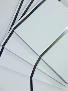 Gloss White & Chrome Strip 8mm Bathroom Panels Ceiling Cladding Shower Wall PVC - Picture 1 of 13