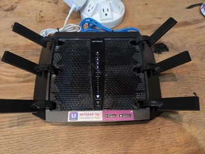 Netgear Nighthawk X6S AC4000 Tri-Band Wifi Router - R8000P - Picture 1 of 8