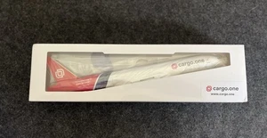 Boeing 777-200 Cargo One Sammlermodell Maßstab 1:200 - Bild 1 von 9