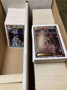 1992-93 Topps NBA Basketball Cards Lot 1300+ w/ 13 Michael Jordans + HOF Gold! - Picture 1 of 11
