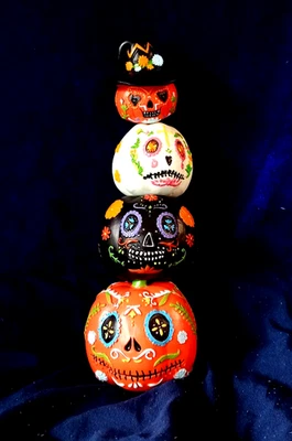 Minka Leaks 4x PUMPKIN DIA DE LOS MUERTOS MEXICO DECORATION 7cm-10cm - Image 1 of 4