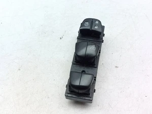 Interruttore pulsante regolatore alzacristalli master nissan x-trail t32 2016 - Foto 1 di 14
