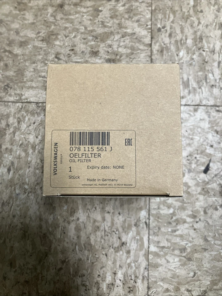 Filtro de aceite de motor Volkswagen 078115561J Volkswagen Passat 2,8 L 1998-2005 nuevo OEM Foto 1 de 1