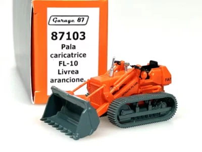 GARAGE 87 87103 Pala caricatrice FL-10 arancione, pala e cingoli grigio  HO 1:87 - Immagine 1 di 2