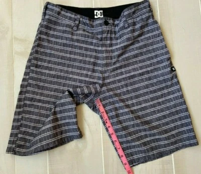 CC GRIS RAYAS POLIÉSTER SPANDEX SHORTS TALLA 30 Hombre Foto 1 de 4