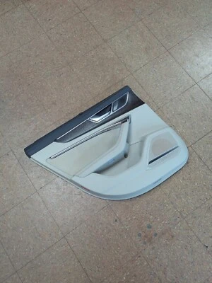 Cubierta de panel de moldura de puerta interior trasera izquierda Audi A6 2019-2022 beige Alcantara OEM Foto 1 de 4