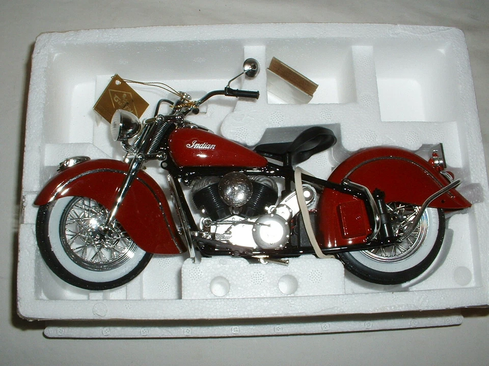 Guiloy Red 1942 Indian 442 Motorcycle Model 1/10 - Image 1 of 1