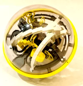 Spin Master - Perplexus - Rookie - 3D Puzzle Brain Teaser - 70 Obstacles - Picture 1 of 4