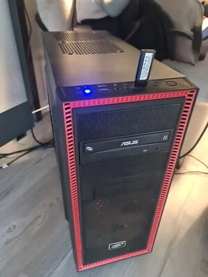 Gaming PC GeForce GTX 1080 Intel i7 7700k 4,20GHz - Bild 1 von 4