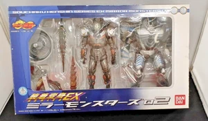 BANDAI MASKED RIDER RYUKI Dragon Knight EX Series Mirror Monsters Figura 02 DDP - Foto 1 di 18