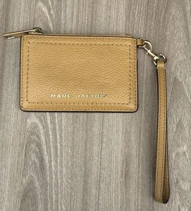 Marc Jacobs Groove Top Zip Wristlet Brown Card Holder S102L01RE22 - Picture 1 of 9