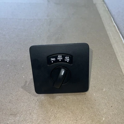 Interruptor de control Ford F-250 F350 F450 2005-2007 OEM Super Duty 4x4 5C34-25047A04-C Foto 1 de 4