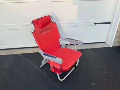 Tommy Bahama Mochila Juego de Silla de Playa Rojo Azul Gris con Bolsas de Almacenamiento, Almohada. Foto 1 de 4