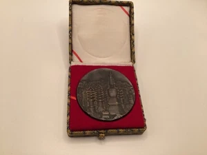 China 50MM Brass Medal in Original Red Silk Box Chinese - Picture 1 of 7