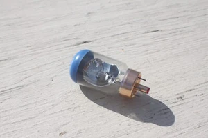 SYLVANIA - DFG - PROJECTOR BULB - 150W - NICE - Picture 1 of 3