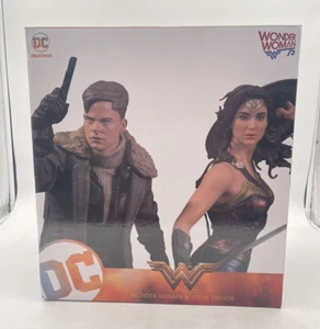 DC Collectibles Wonder Woman '75 - Wonder Woman & Steve Trevor 13" Statue #248 - Picture 1 of 6