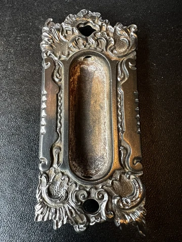 1899 Reading Hardware (RHC) Bronze Belfort Window Pull B-21110 Cover