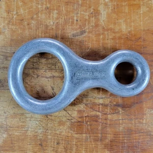 Climb High Figure 8 - Picture 1 of 2