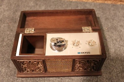 Ross Electronics - Radio AM de escritorio con encendedor y almacenamiento de cigarrillos Foto 1 de 4