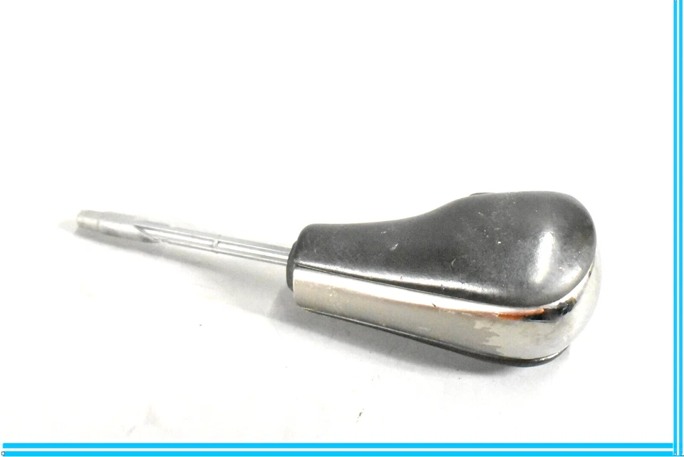 2006 BMW 650Ci E63/E64 AUTO SHIFT KNOB - Image 1 of 4