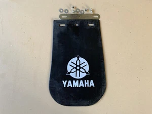 YAMAHA REAR MOTORCYCLE MUDFLAP 165MM X 245MM WITH FIXING BRACKET - Picture 1 of 1