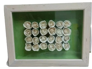 👀 Sale》🔥 Beautiful 24 White Silk Roses Shadow Box》Wall Hanging / Tabletop Gift - Picture 1 of 6