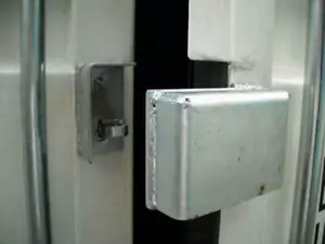 Shipping Container Lock Box, Security Hides & Secures your Pad Lock - Picture 1 of 3