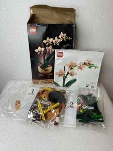 LEGO Botanicals: Mini Orchidea Set Costruzioni 10343 - Set Nuovo Mai Usato Scatola Danneggiata - Foto 1 di 10