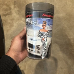 Snap On Tools Kalender Mädchen April 2006 Thermobecher Thermo-serv USA 20 Unzen - Bild 1 von 5