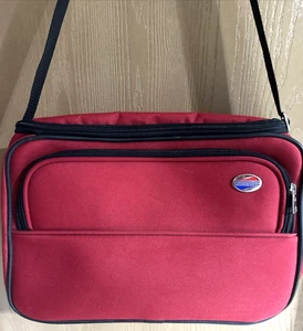 American Tourister Red Shoulder Bag Luggage Lightweight Carry-On, - Picture 1 of 7