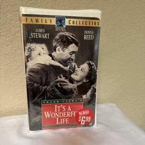 It's A Wonderful Life VHS Clamshell Republic Pictures 1996 New Jimmy Stewart - Picture 1 of 3