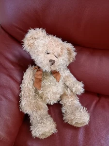 Radcliffe Russ Berrie Collection Bär Plüschtier Kuscheltier beige Fellband 40 cm - Bild 1 von 6