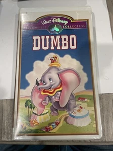 Dumbo (VHS) - Walt Disney Black Diamond The Classics Video Cassette Clam Shell - Foto 1 di 4