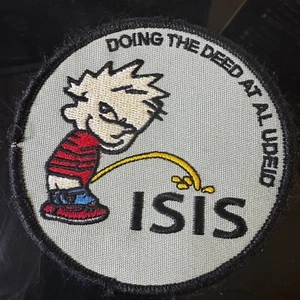 US Military Pee On ISIS Morale Patch Al Udeid Air Base Qatar 3.5” Round Pee Boy - Picture 1 of 4