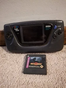 Sega Game Gear für Ersatzteile oder Reparatur. Powers On  - Bild 1 von 15