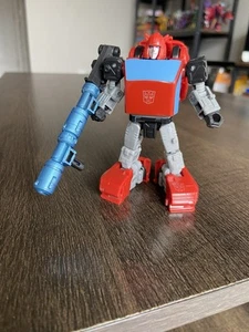 Transformers Buzzworthy Bumblebee Studio Series 86 Cliffjumper - Picture 1 of 2